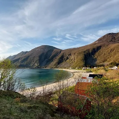 Holiday home On Senja Senjahopen